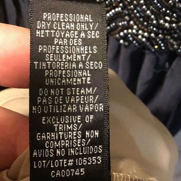 Dress by JS Botique size 6 - Picture 7 of 8